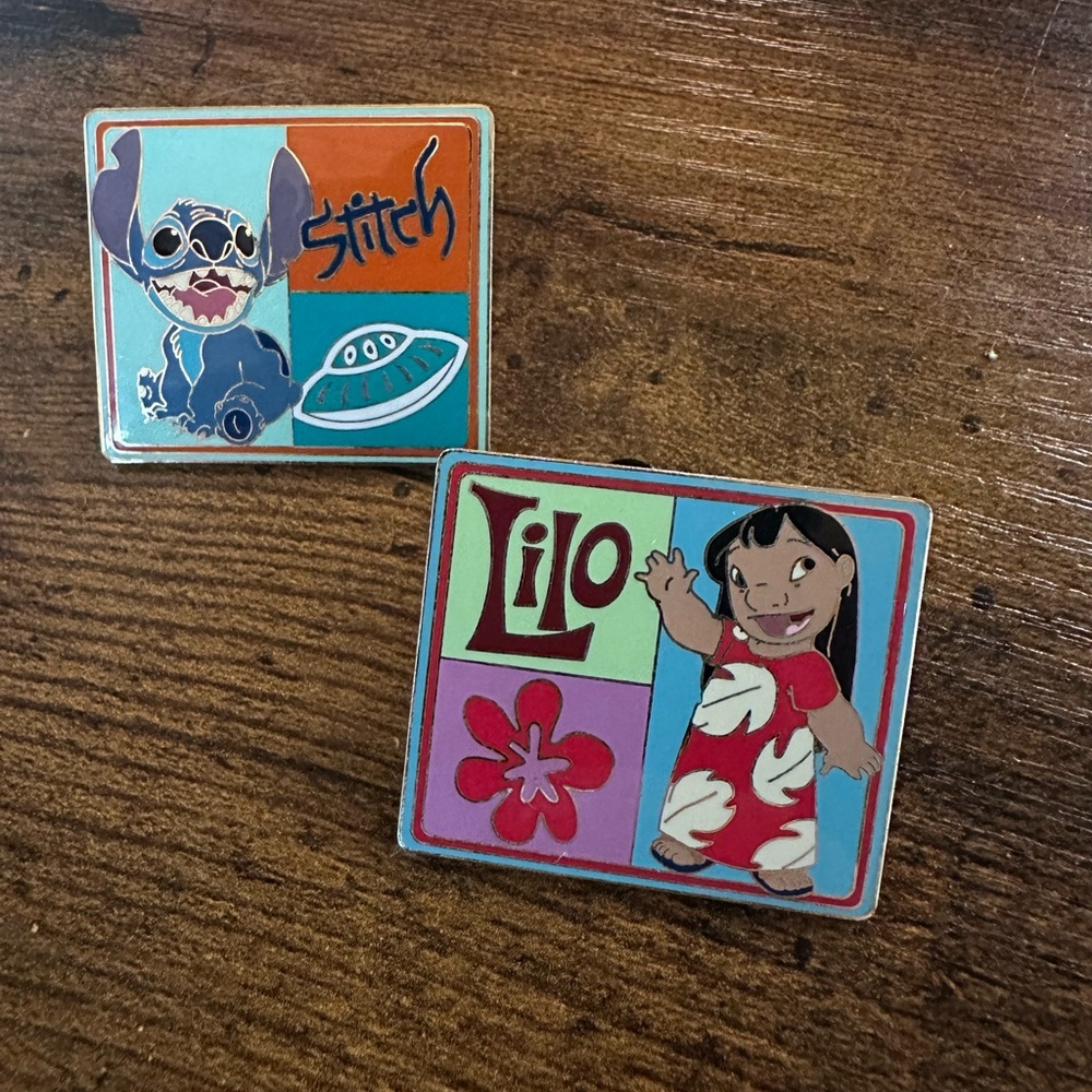 Disney Lilo & Stitch Pin Set - 2004